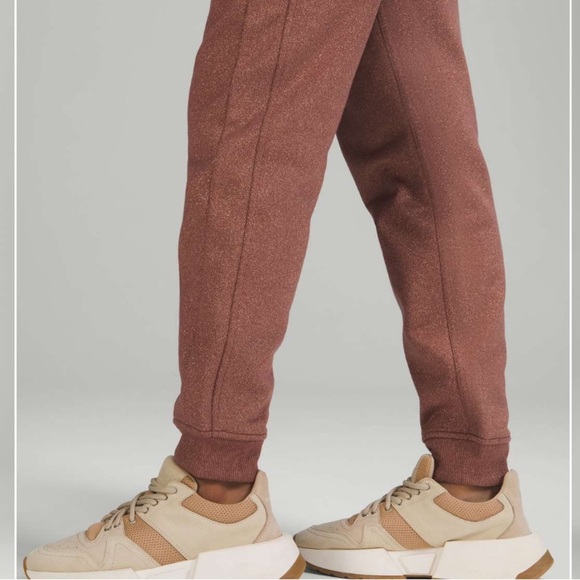 Lululemon Scuba High-Rise Jogger in Sparkle Smoky Topaz Size 6 - Picture 5 of 10